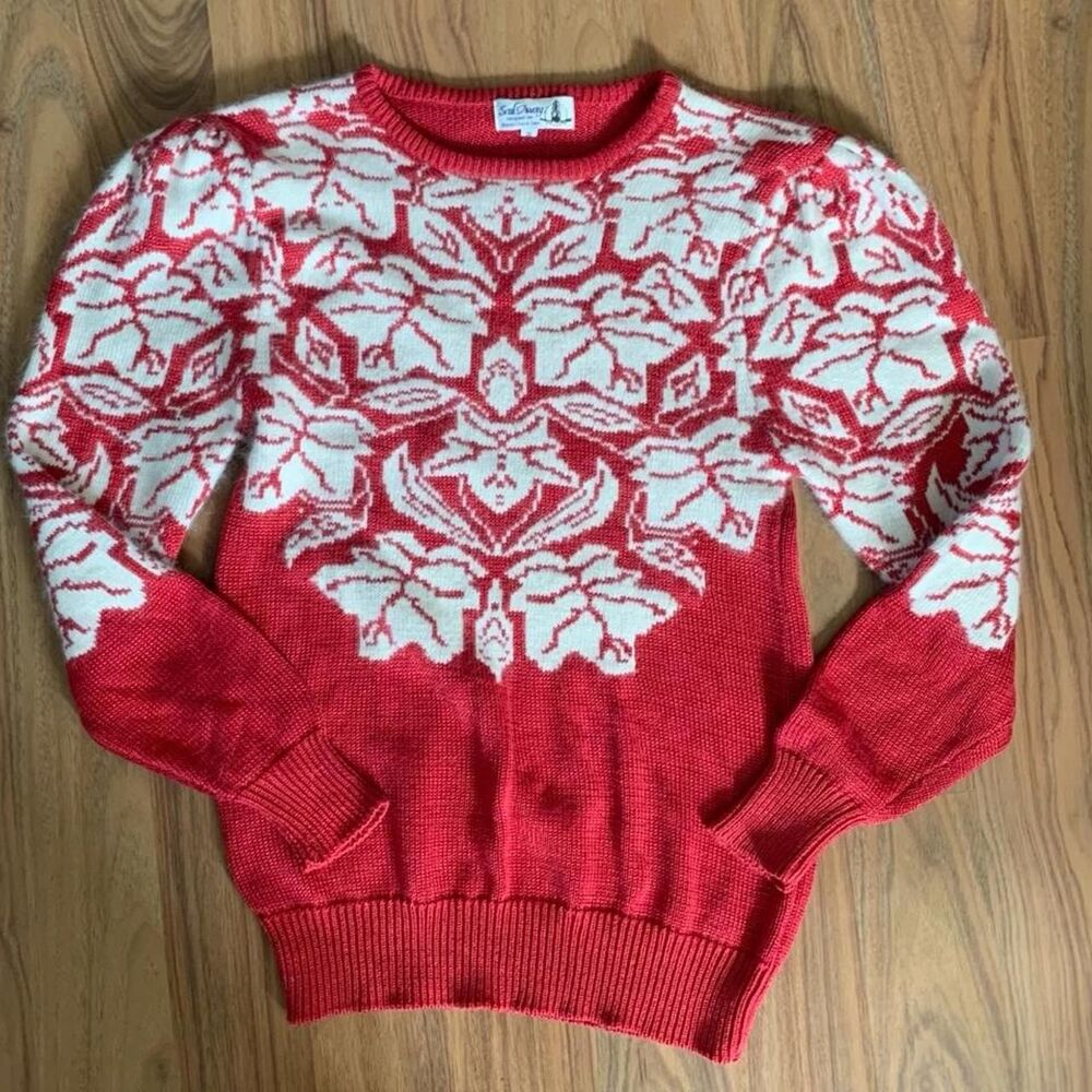 Unbranded Women's Red and White Jumper